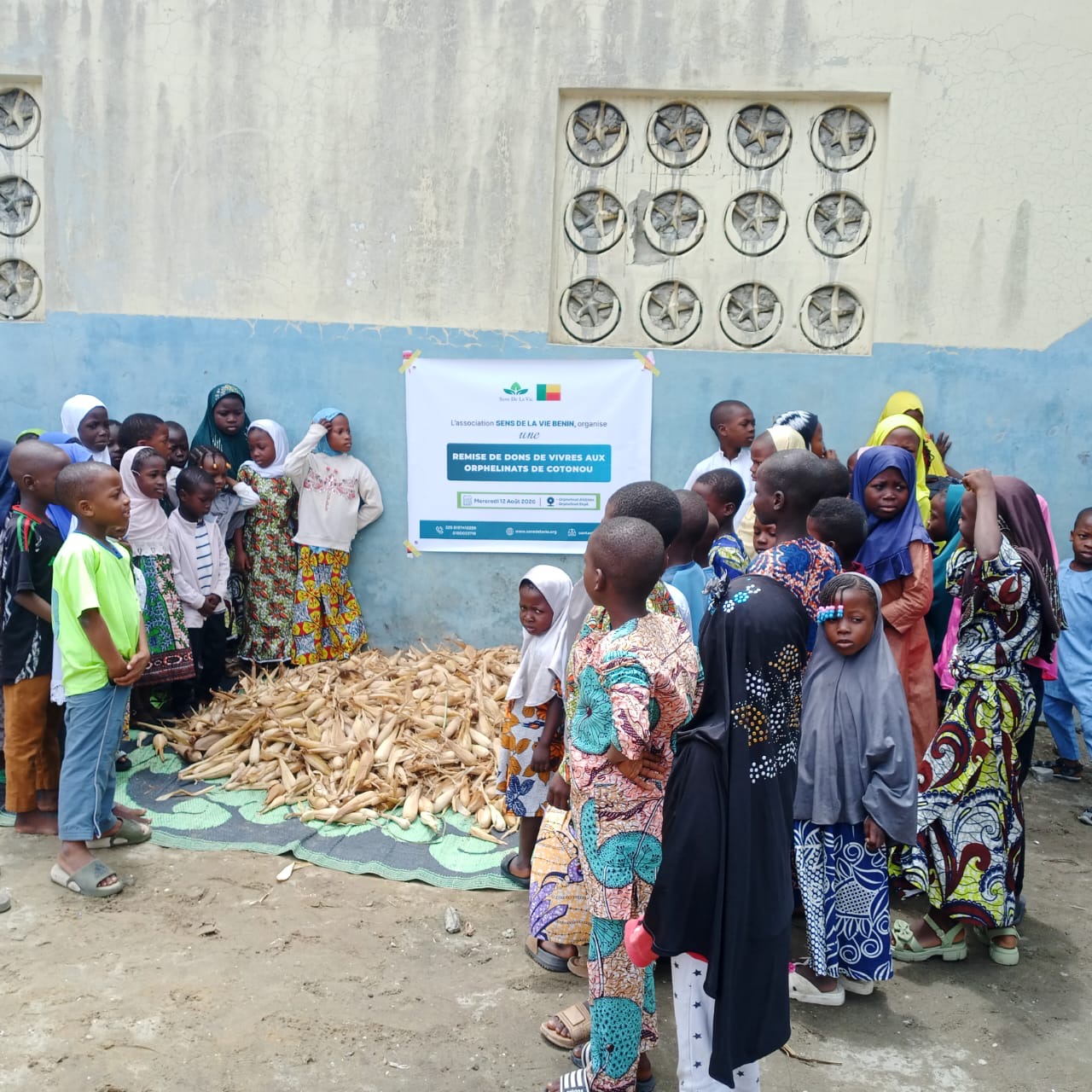 Une récolte de maïs offerte à deux orphelinats au Bénin